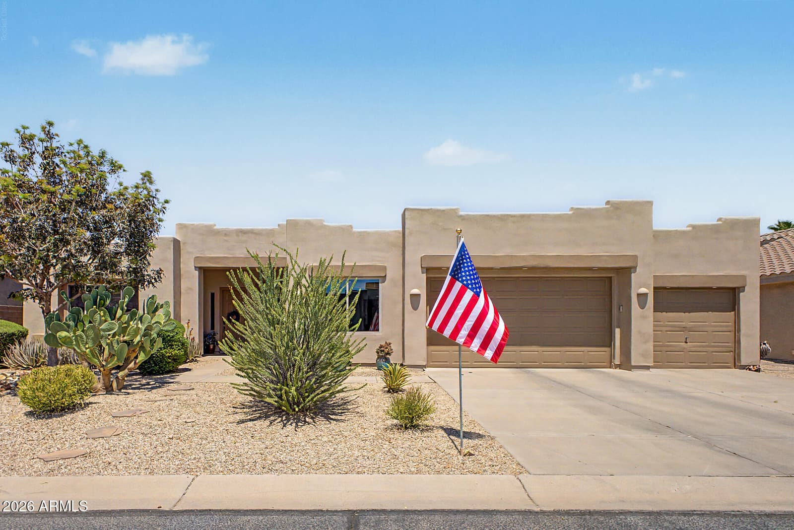 364 W STIRRUP Lane, San Tan Valley, AZ 85143 — photo 56 of 59