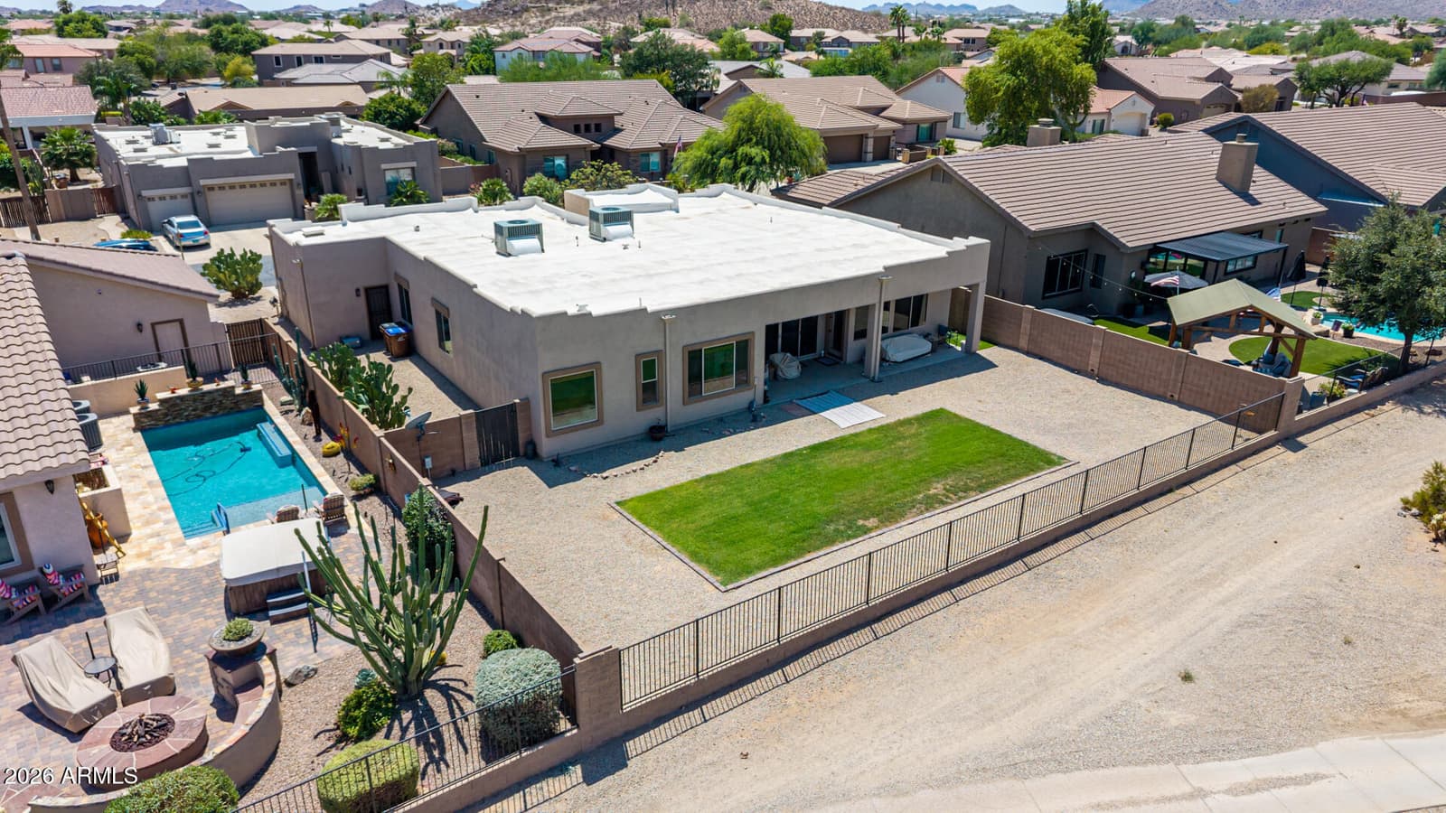 364 W STIRRUP Lane, San Tan Valley, AZ 85143 — photo 47 of 59