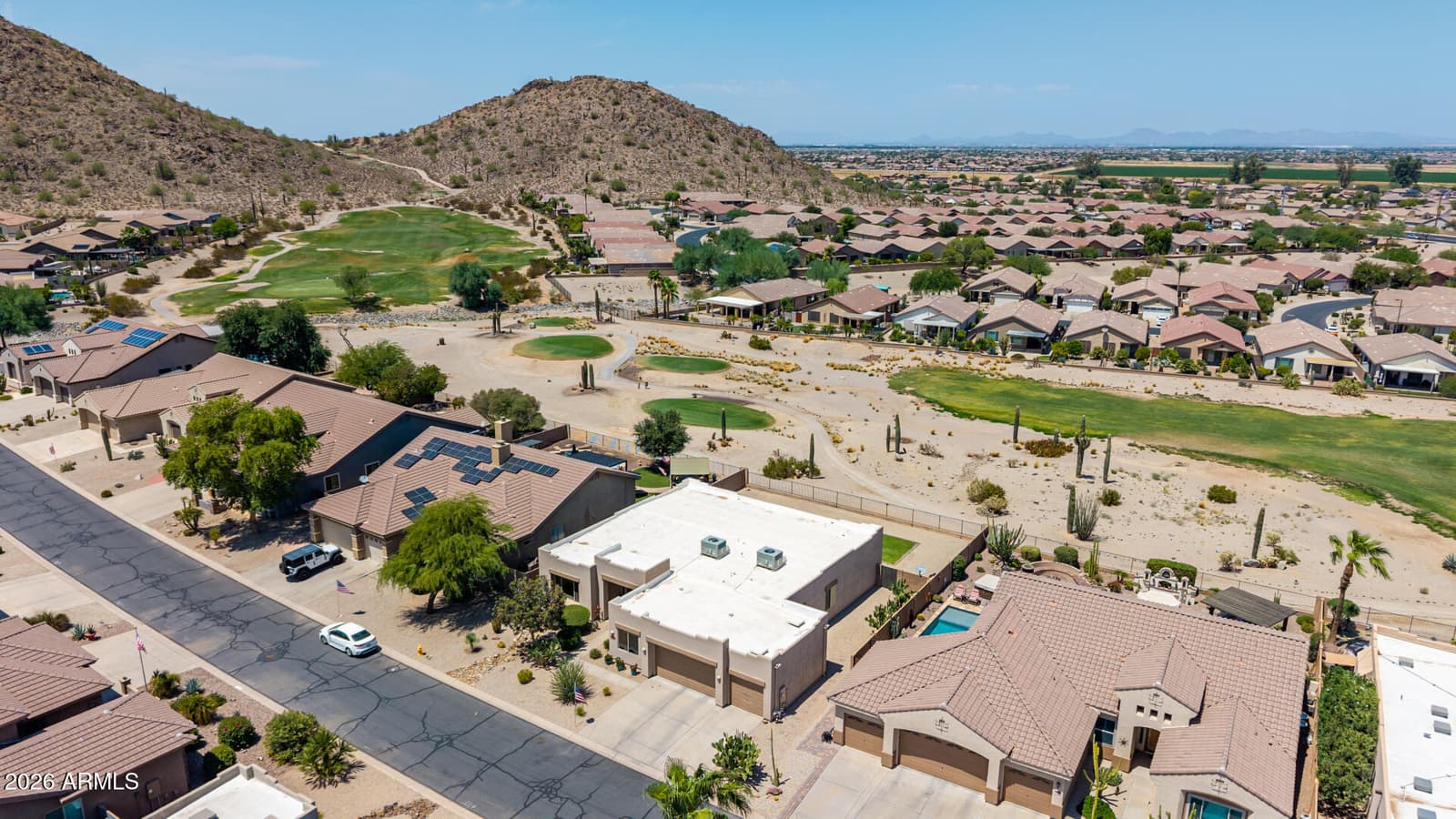 364 W STIRRUP Lane, San Tan Valley, AZ 85143 — photo 3 of 59