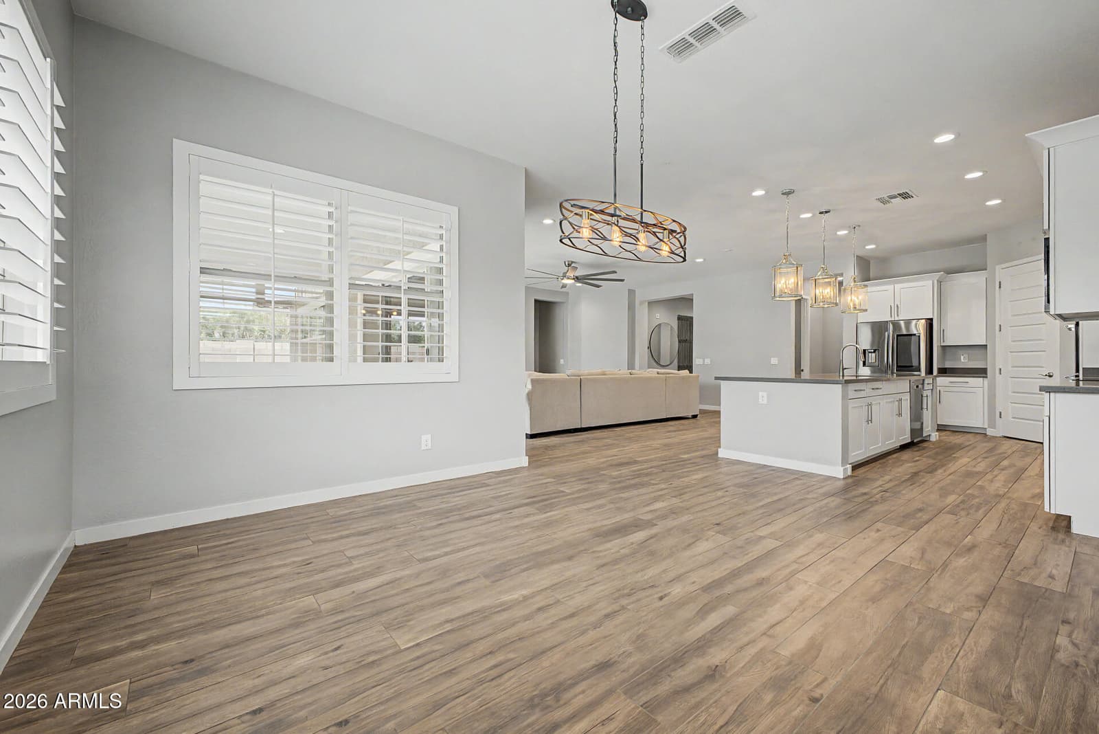 9349 W LOUISE Drive, Peoria, AZ 85383 — photo 16 of 61