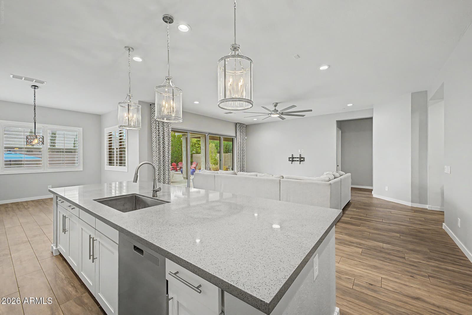 9349 W LOUISE Drive, Peoria, AZ 85383 — photo 17 of 61
