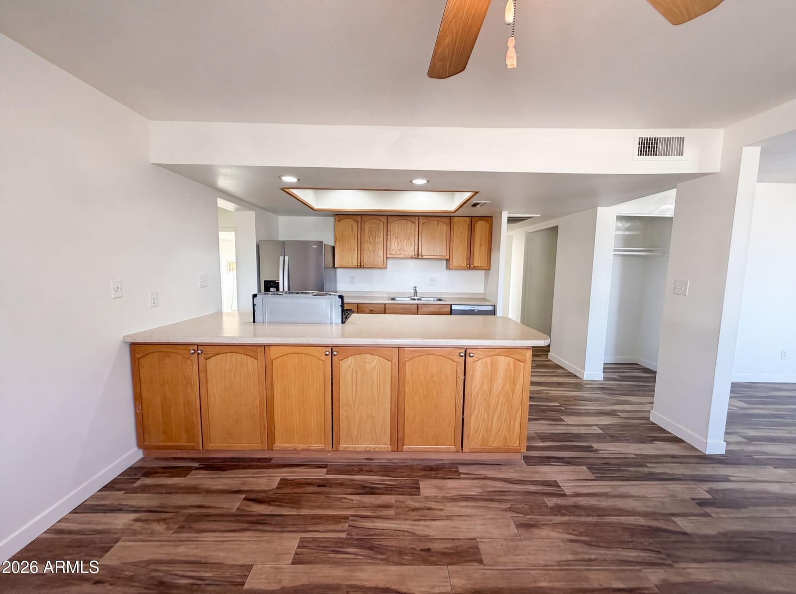 10215 N 36TH Avenue, Phoenix, AZ 85051 — photo 12 of 27
