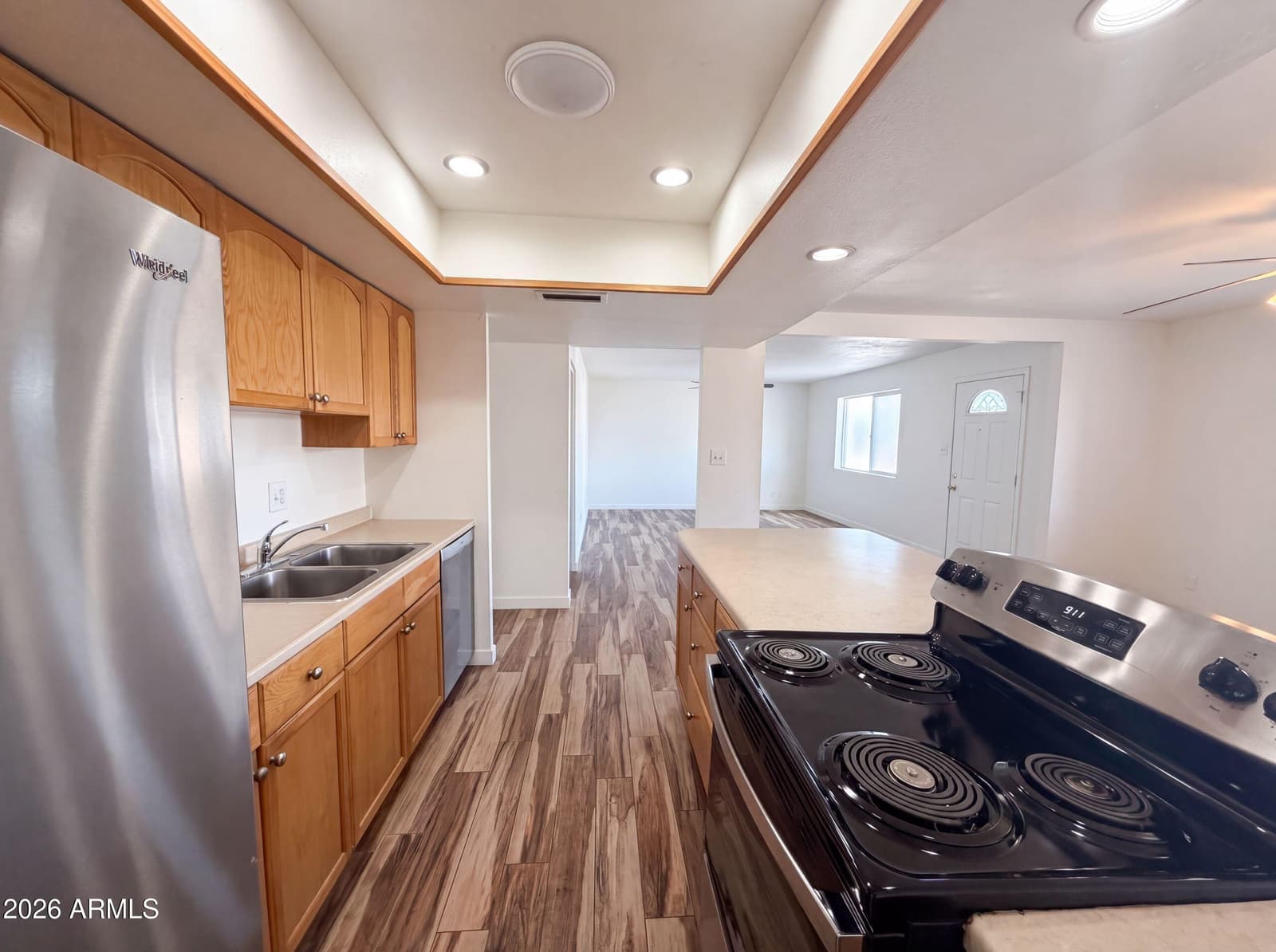 10215 N 36TH Avenue, Phoenix, AZ 85051 — photo 13 of 27
