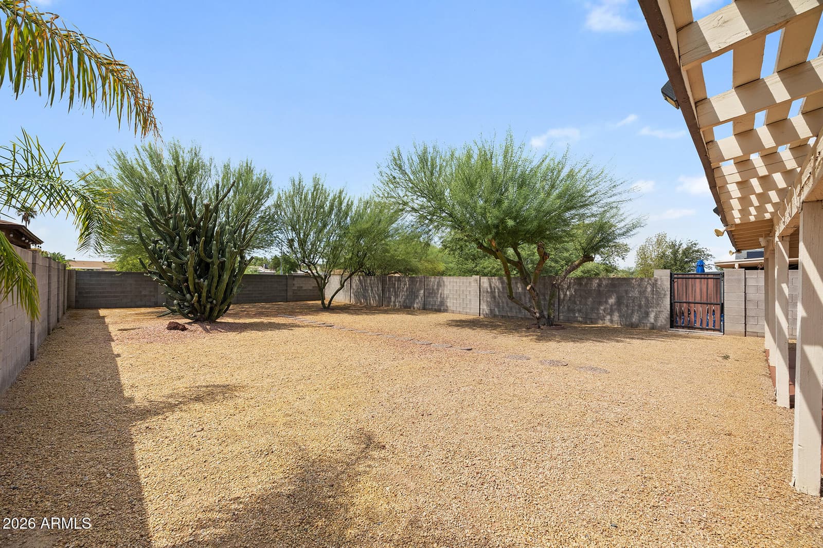 2111 E PARADISE Lane, Phoenix, AZ 85022 — photo 34 of 38