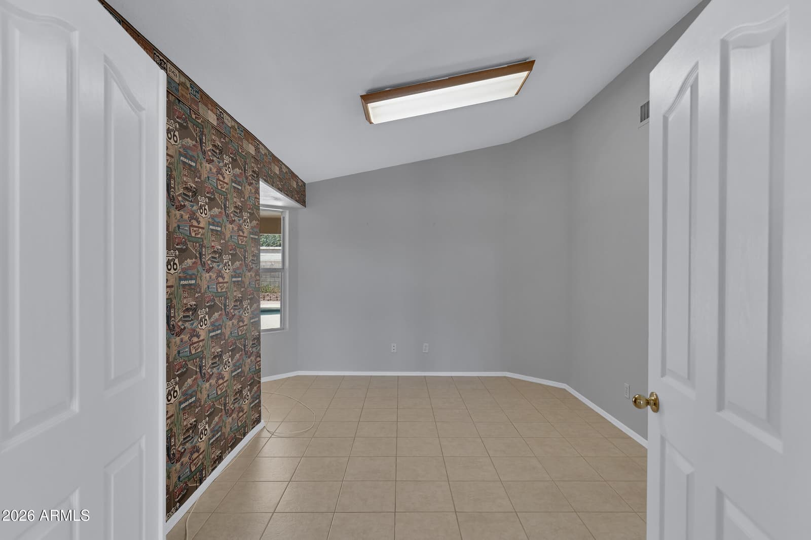 448 W MADERO Avenue, Mesa, AZ 85210 — photo 15 of 36