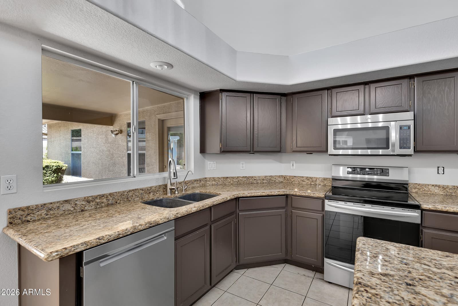 448 W MADERO Avenue, Mesa, AZ 85210 — photo 19 of 36