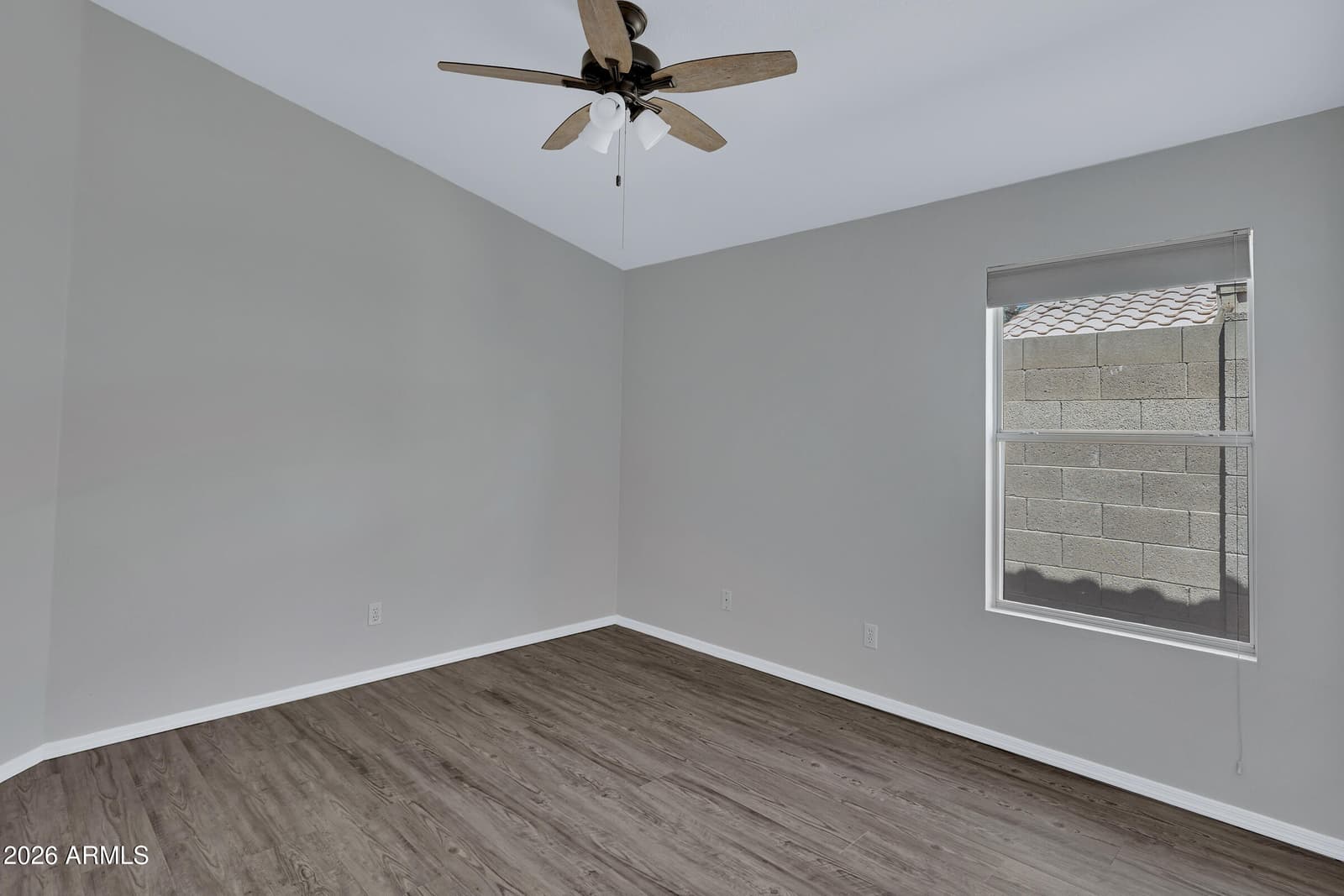 448 W MADERO Avenue, Mesa, AZ 85210 — photo 30 of 36
