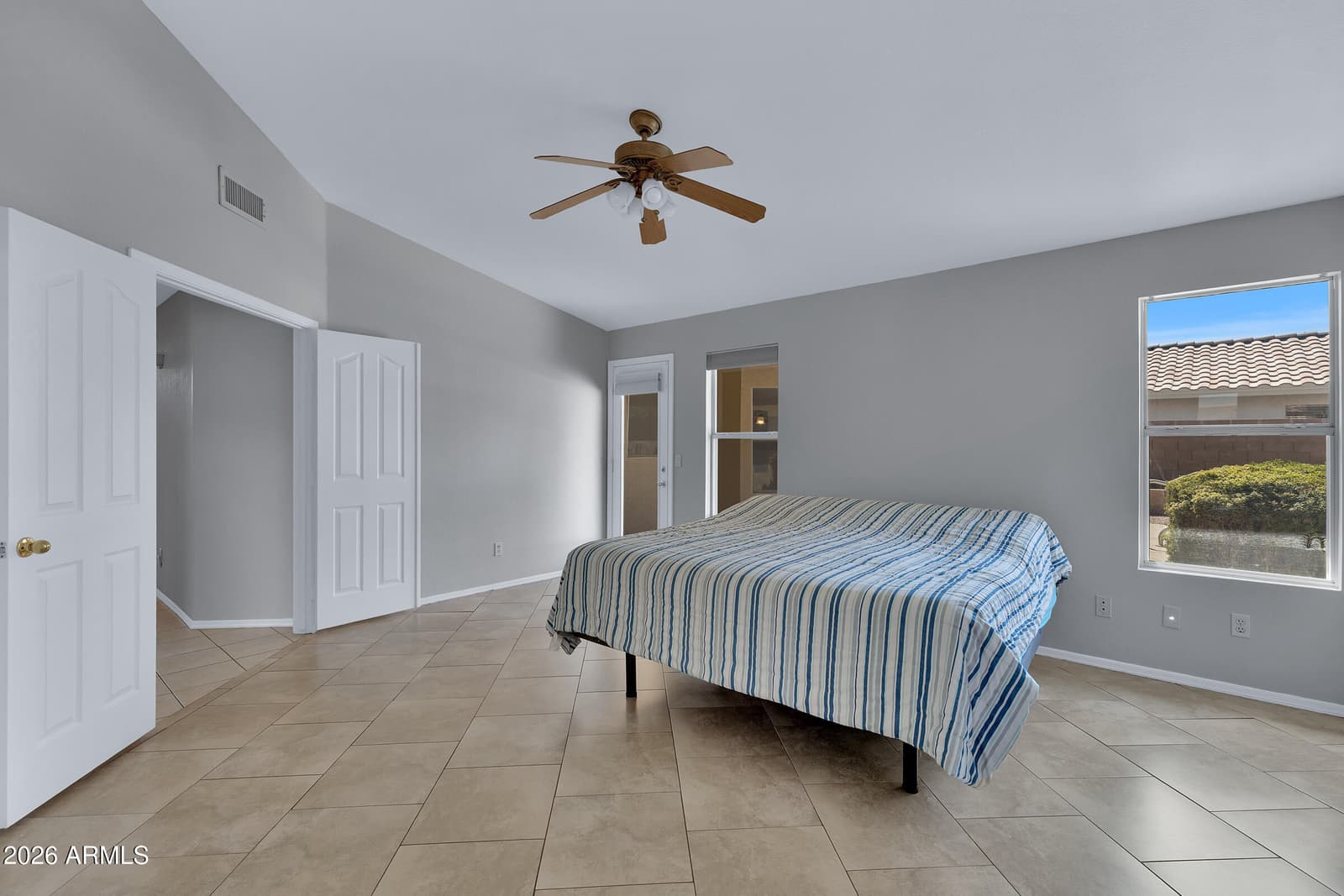 448 W MADERO Avenue, Mesa, AZ 85210 — photo 34 of 36