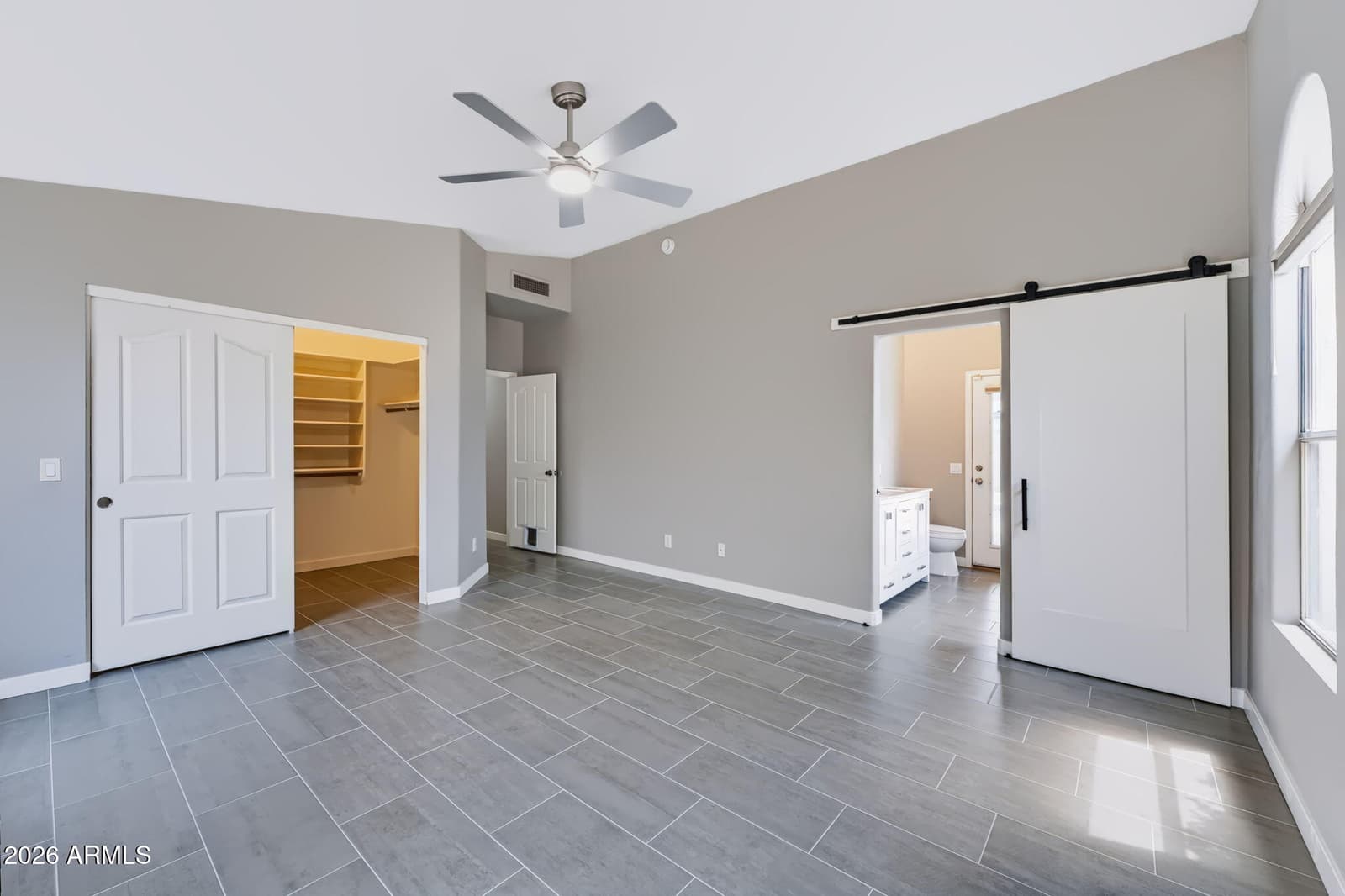 2243 E ROBIN Lane, Phoenix, AZ 85024 — photo 27 of 40