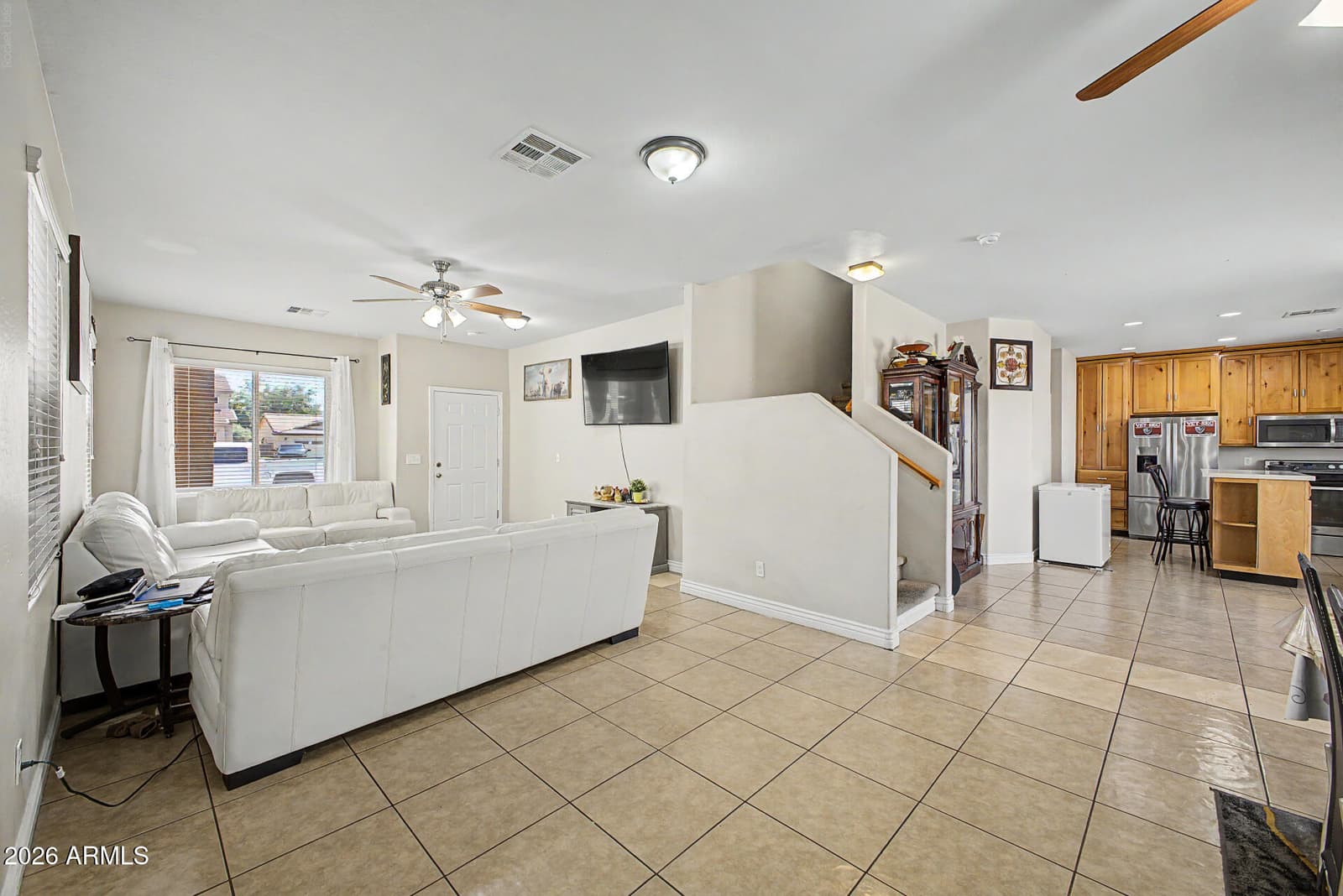 7424 W WOLF Street, Phoenix, AZ 85033 — photo 5 of 21