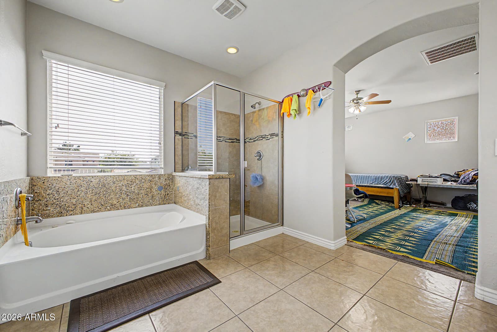 7424 W WOLF Street, Phoenix, AZ 85033 — photo 12 of 21
