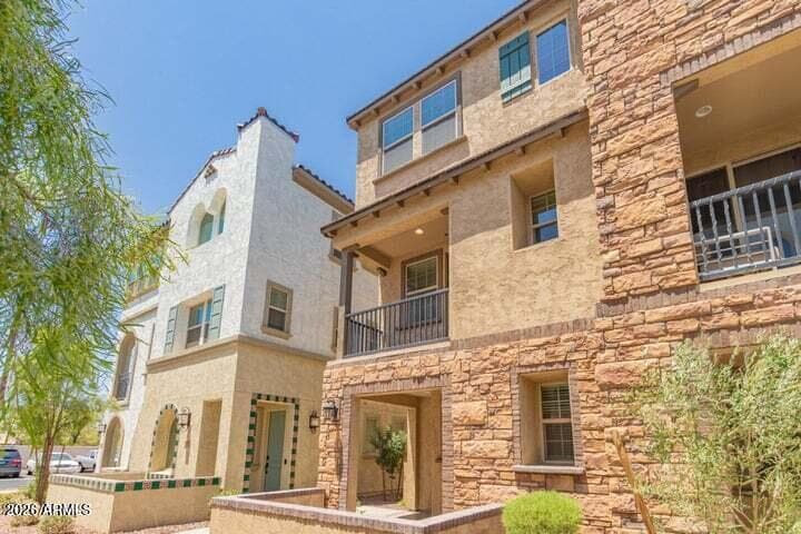 1635 E DOGWOOD Lane, Gilbert, AZ 85295 — photo 5 of 35