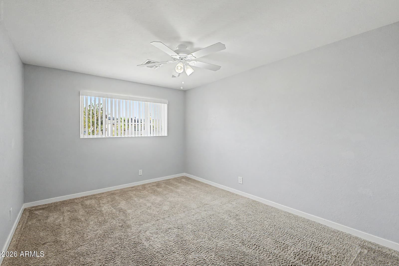 2917 W ASTER Drive, Phoenix, AZ 85029 — photo 16 of 33