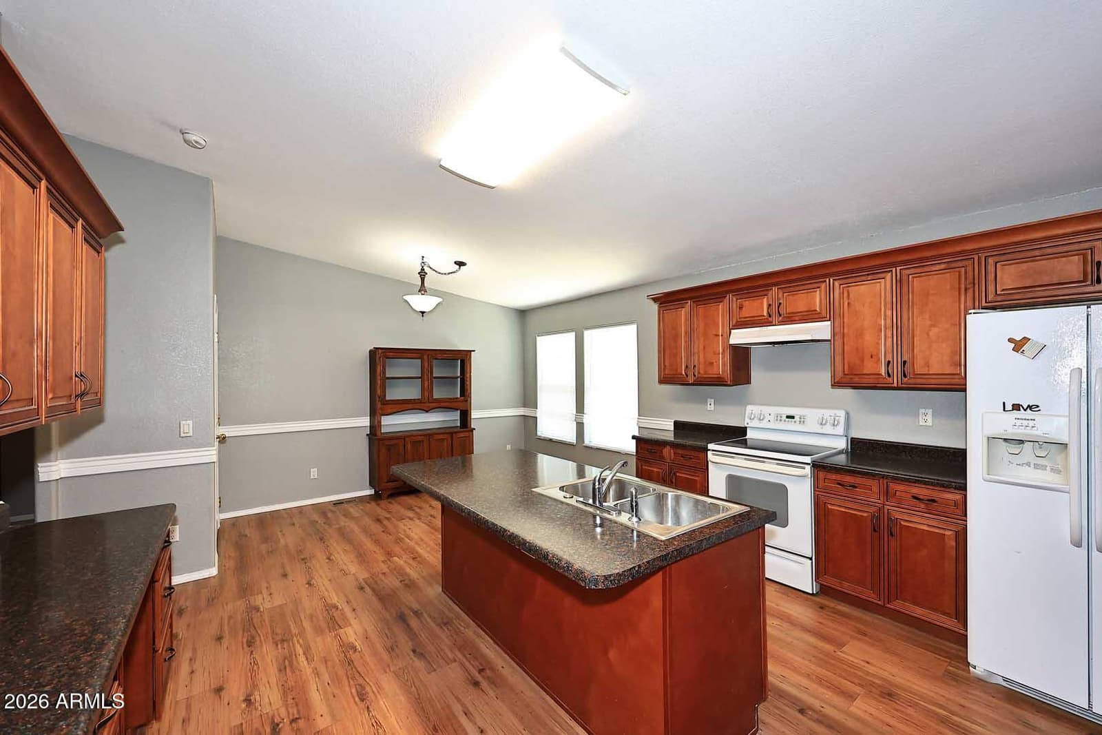 316 S WINDSOR, Mesa, AZ 85204 — photo 12 of 37