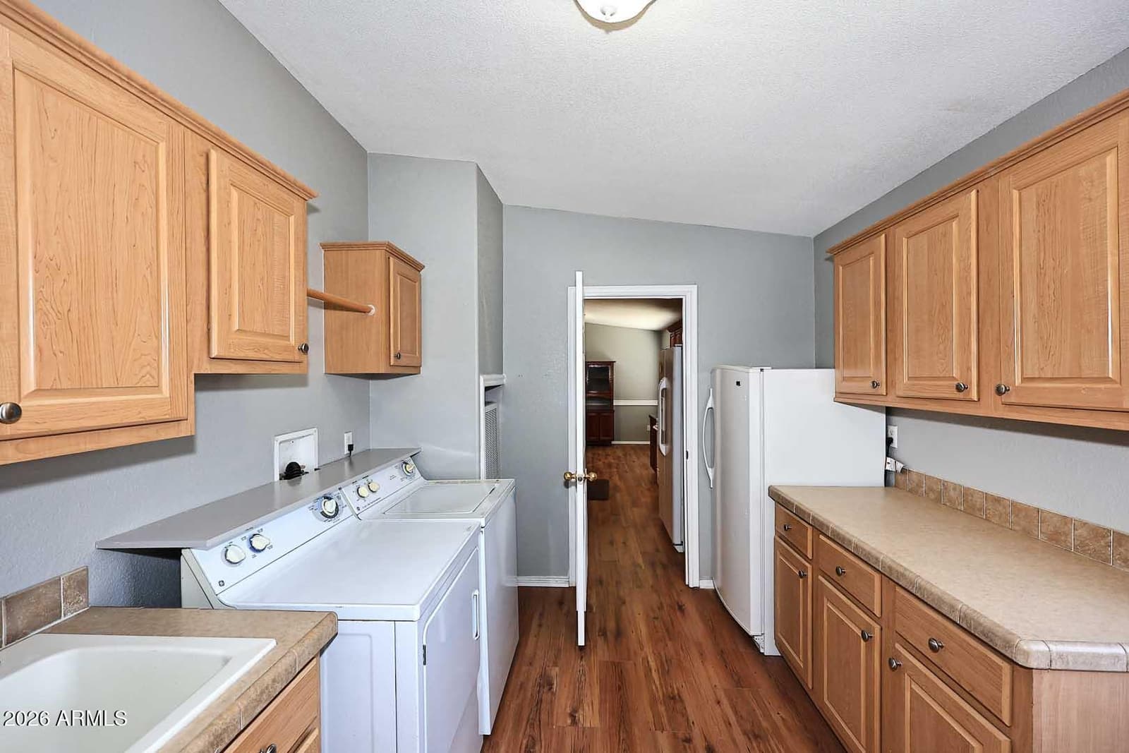 316 S WINDSOR, Mesa, AZ 85204 — photo 18 of 37