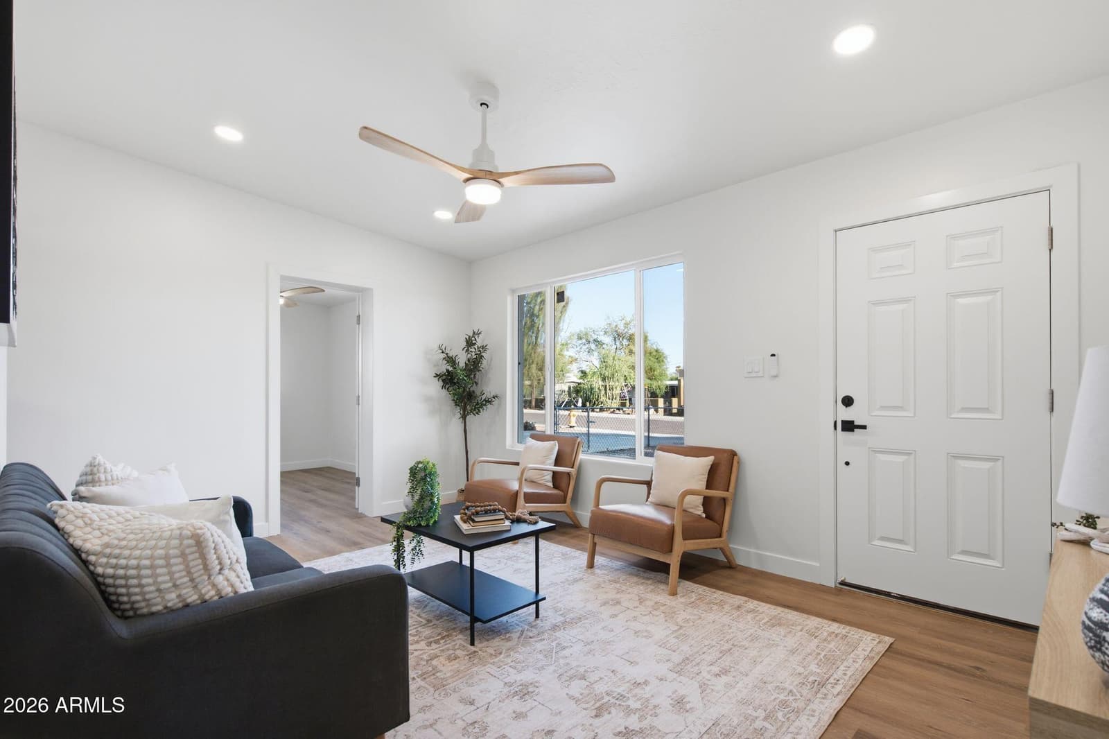 1204 W BROWN Street, Phoenix, AZ 85021 — photo 4 of 25