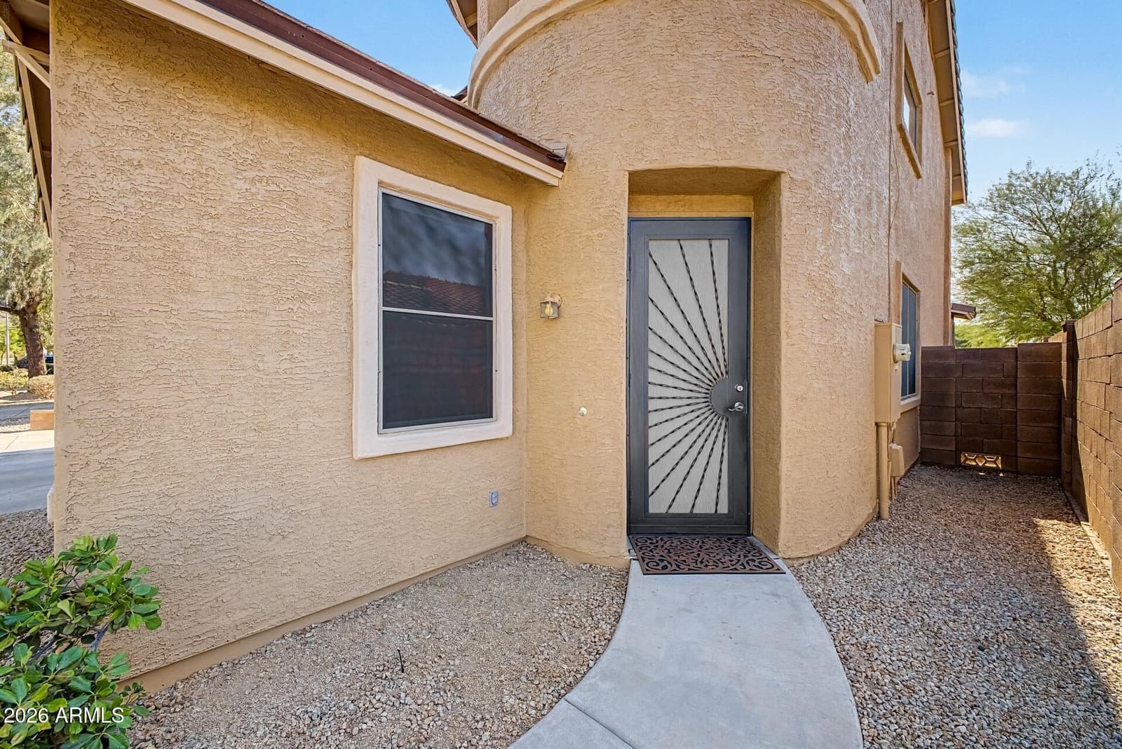 8218 S 23RD Place, Phoenix, AZ 85042 — photo 3 of 37