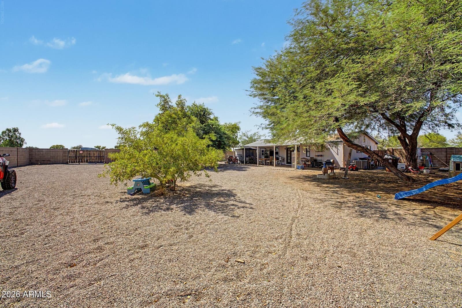 897 E Goldmine Lane, San Tan Valley, AZ 85140 — photo 34 of 35