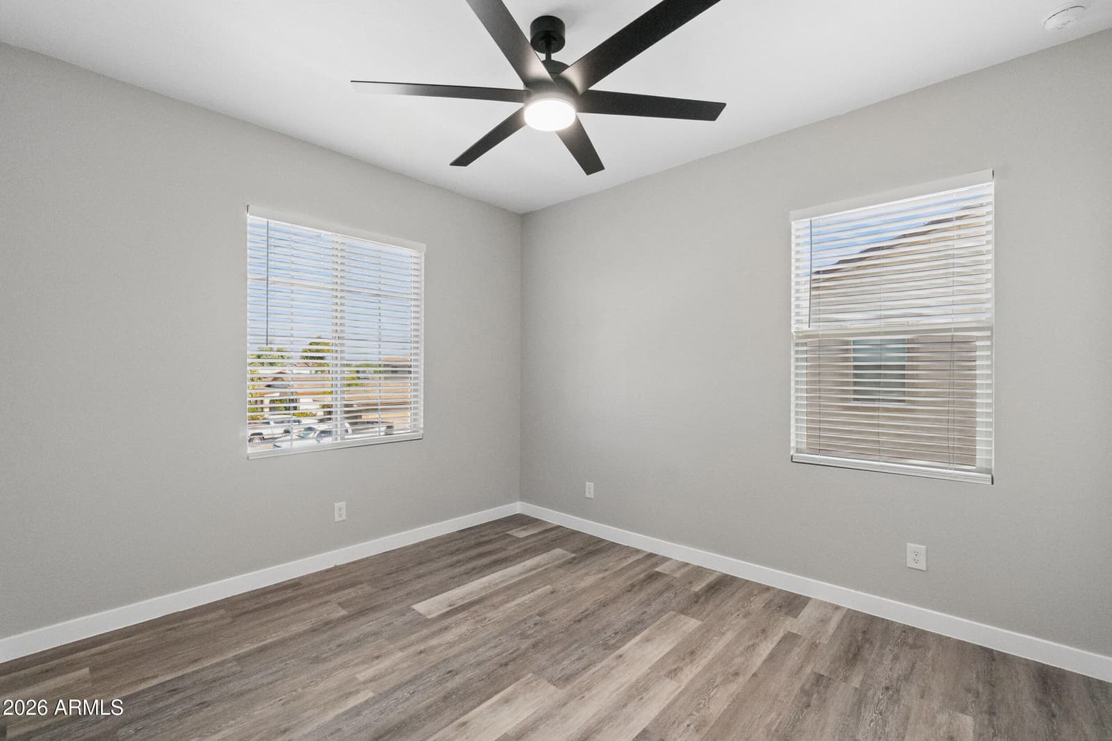 10220 N 49TH Avenue, Glendale, AZ 85302 — photo 23 of 41