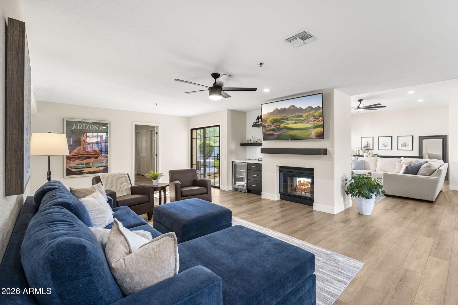 10945 E SAN SALVADOR Drive, Scottsdale, AZ 85259 — photo 12 of 35