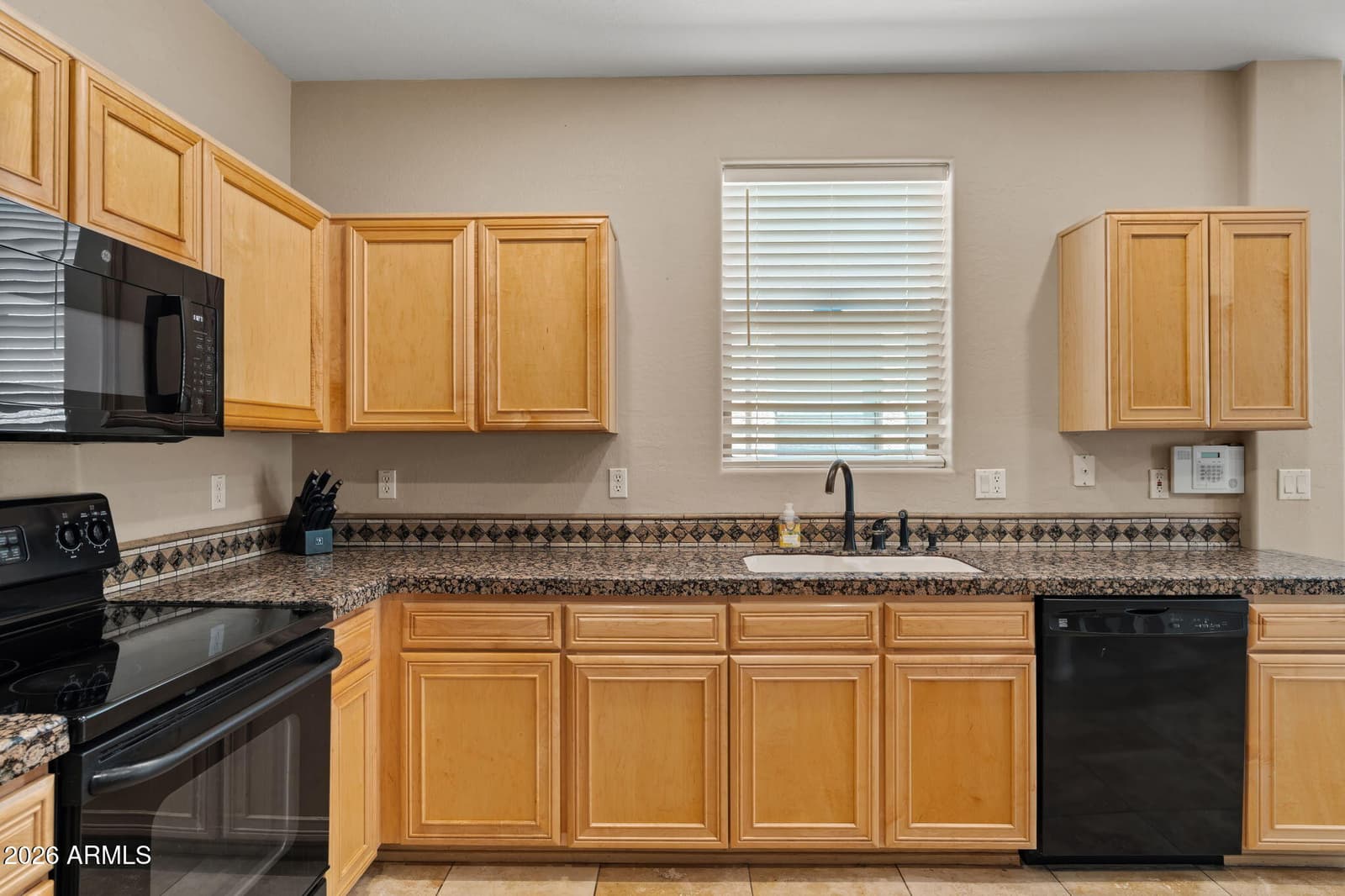 22921 N 19th Way, Phoenix, AZ 85024 — photo 8 of 41