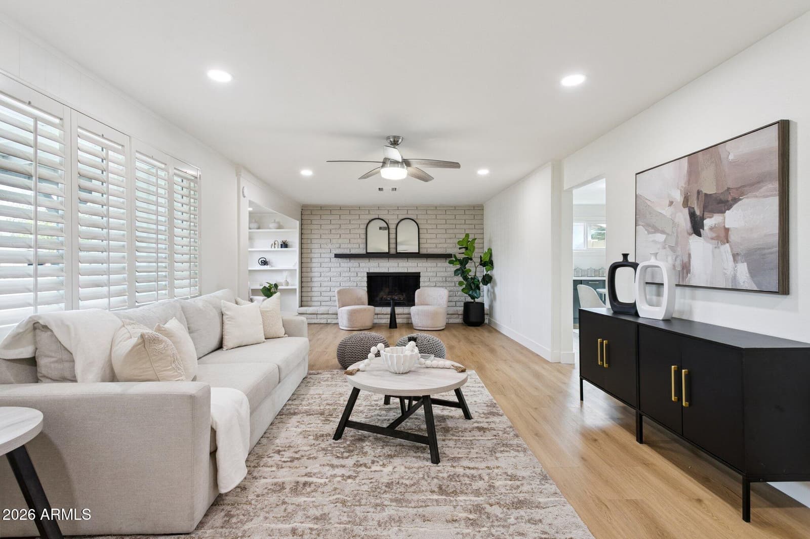 7827 E MORELAND Street, Scottsdale, AZ 85257 — photo 4 of 30