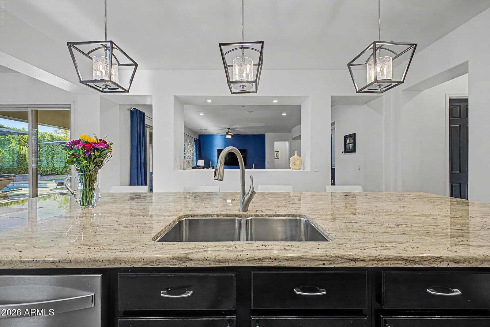 2910 E ATHENA Avenue, Gilbert, AZ 85297 — photo 10 of 65