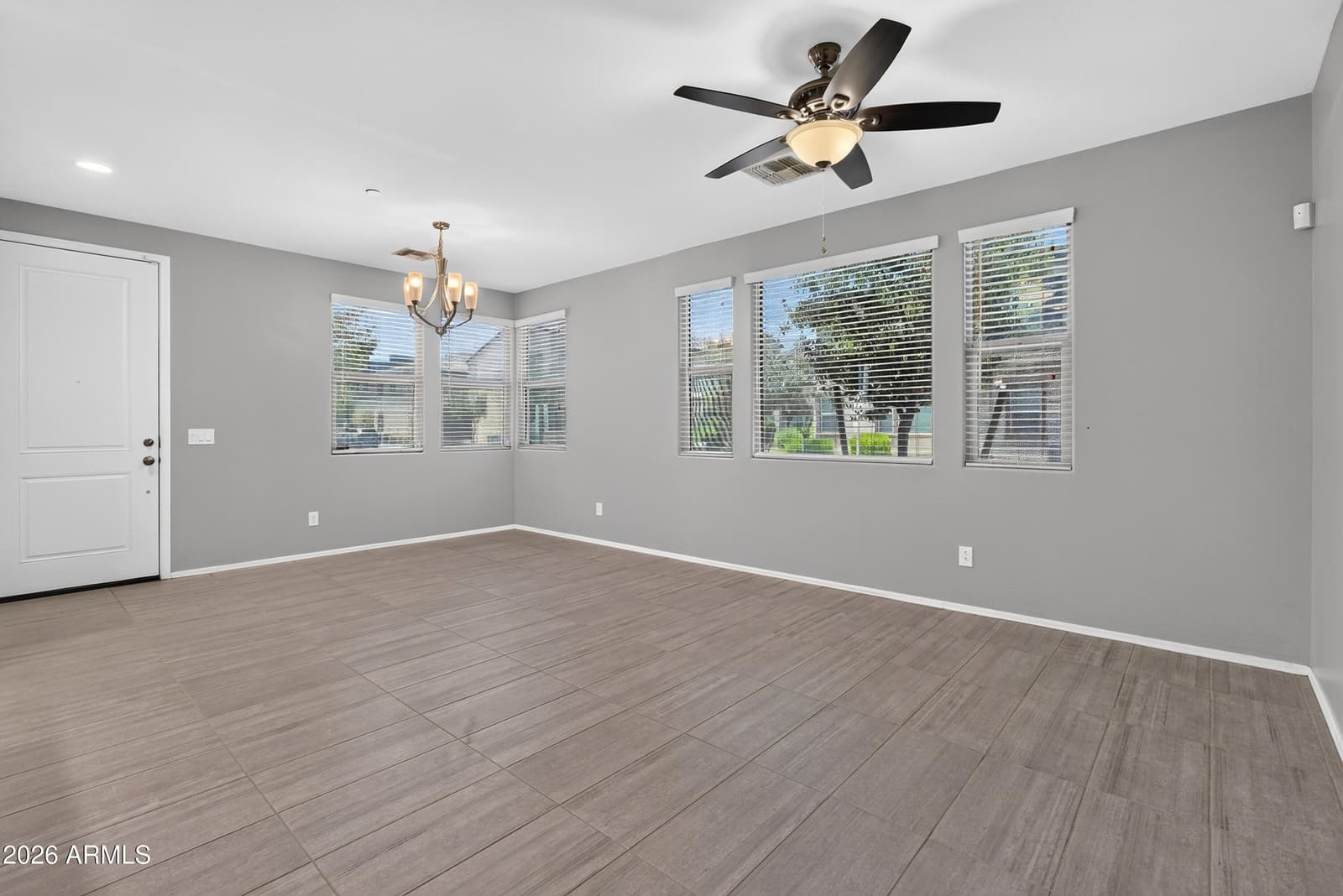 14870 W ENCANTO Boulevard 1115, Goodyear, AZ 85395 — photo 7 of 38