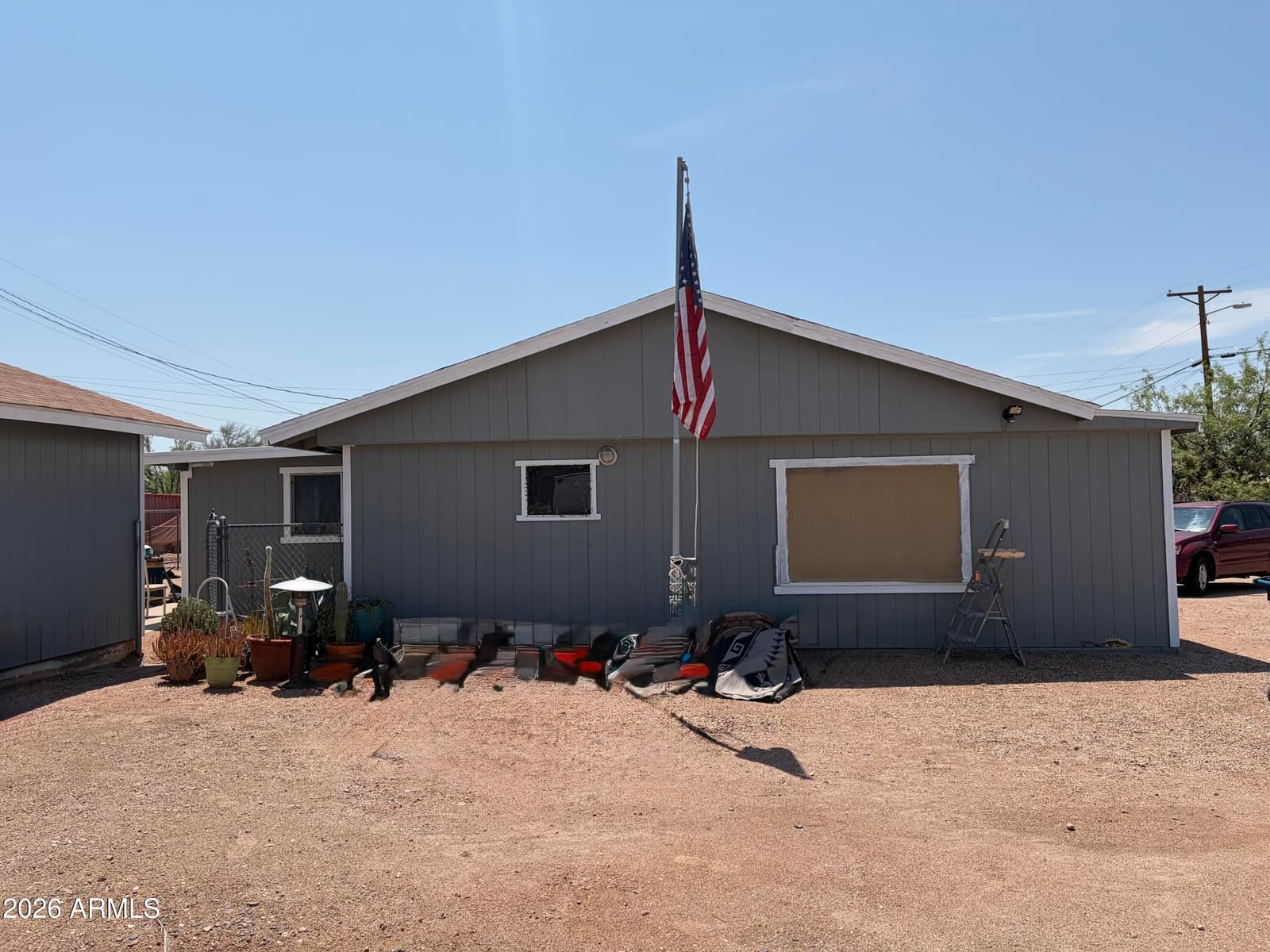 1089 S Warner Drive, Apache Junction, AZ 85120 — photo 1 of 8