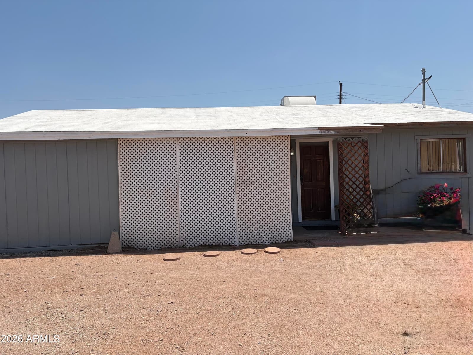 1089 S Warner Drive, Apache Junction, AZ 85120 — photo 4 of 8