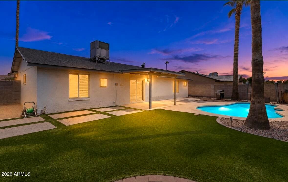 911 W LOUGHLIN Drive, Chandler, AZ 85225 — photo 4 of 32