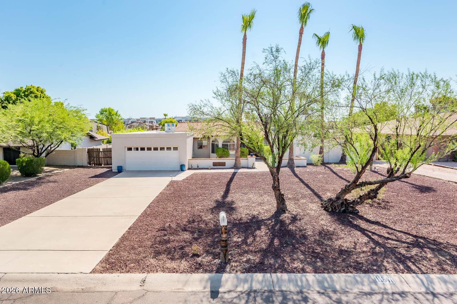 11847 N BANCROFT Drive, Phoenix, AZ 85028 — photo 1 of 33