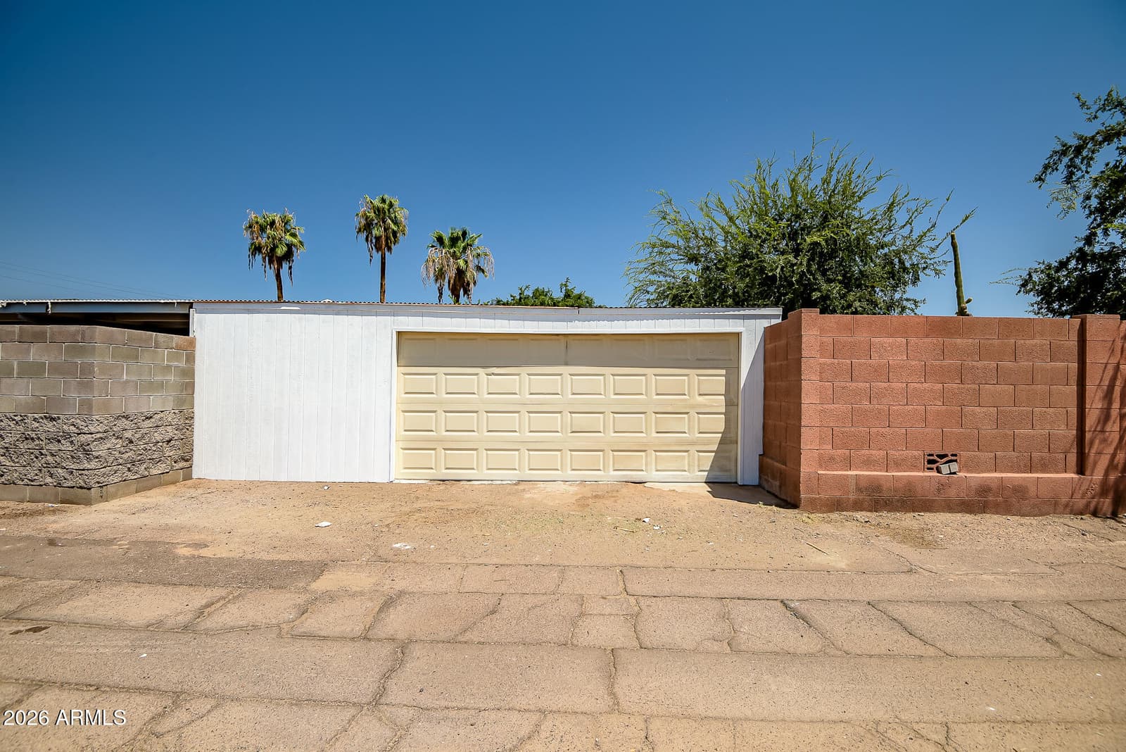 3431 W COUNTRY GABLES Drive, Phoenix, AZ 85053 — photo 24 of 24