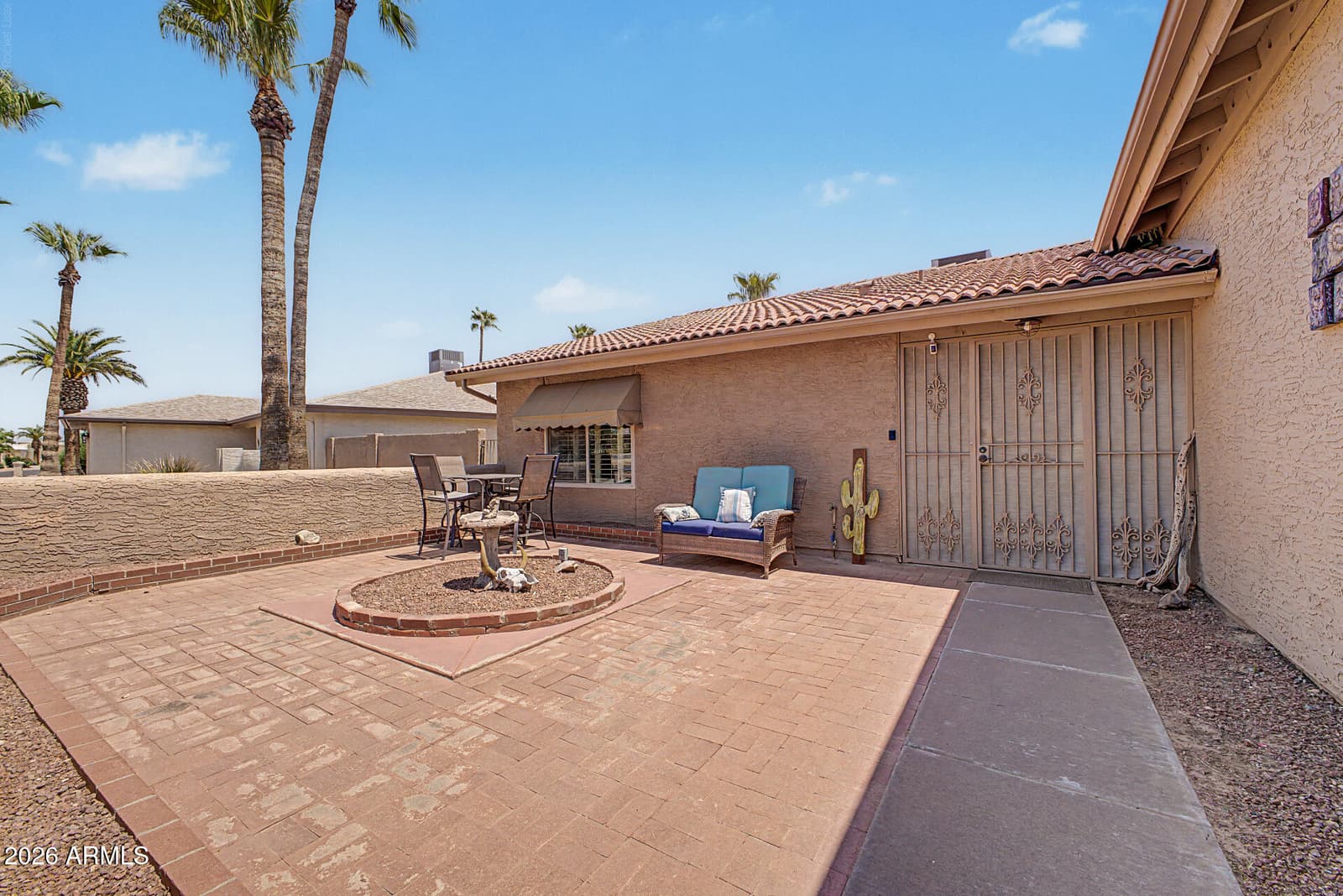26017 S NEW TOWN Drive, Sun Lakes, AZ 85248 — photo 4 of 24
