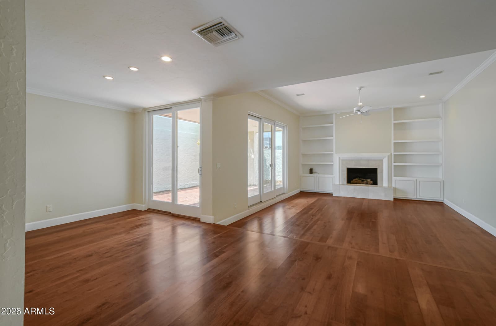 4818 N 35TH Place, Phoenix, AZ 85018 — photo 9 of 37