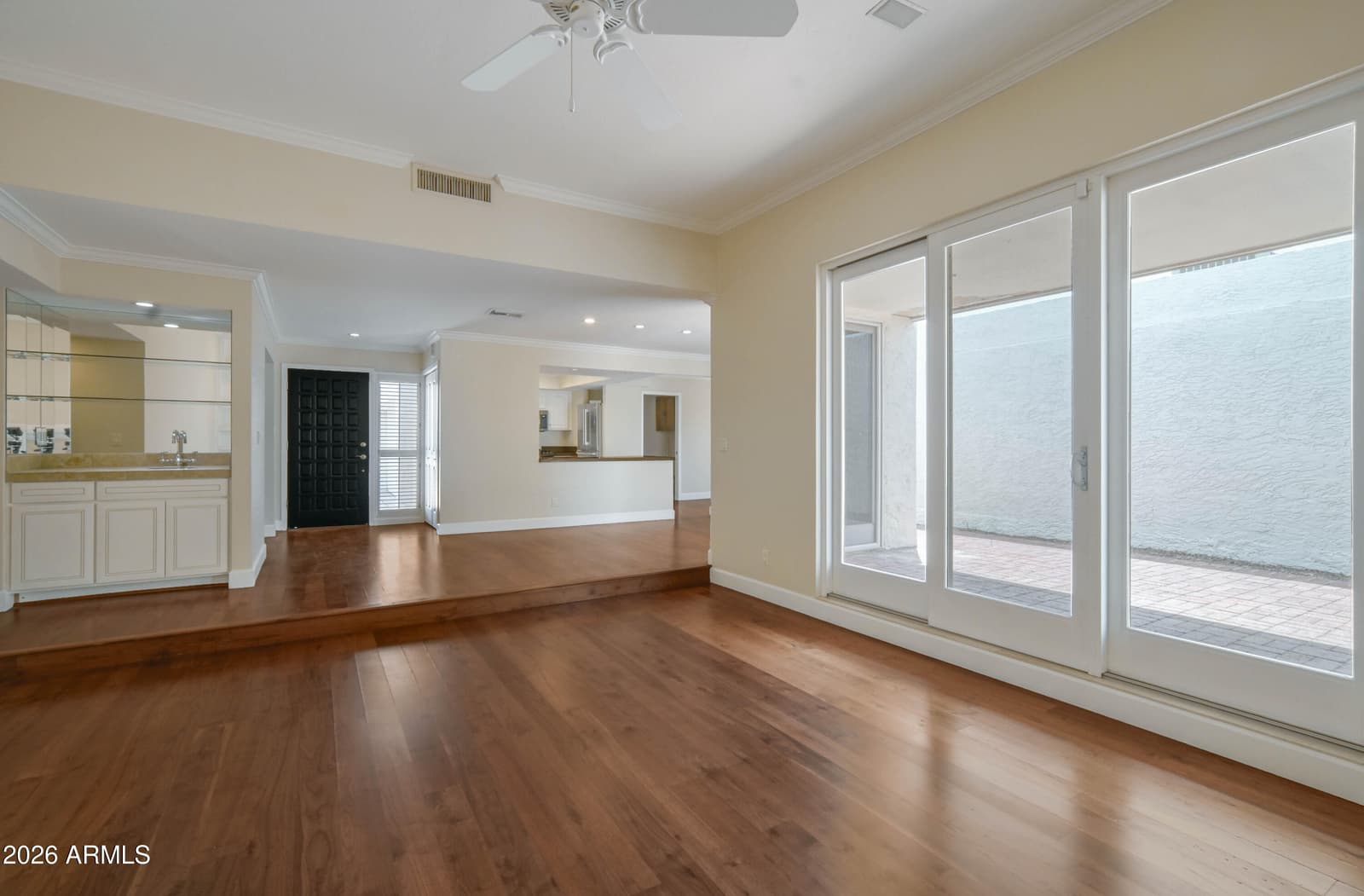 4818 N 35TH Place, Phoenix, AZ 85018 — photo 12 of 37
