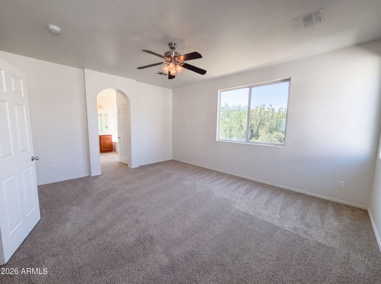 1214 E FRANCES Lane, Gilbert, AZ 85295 — photo 4 of 32