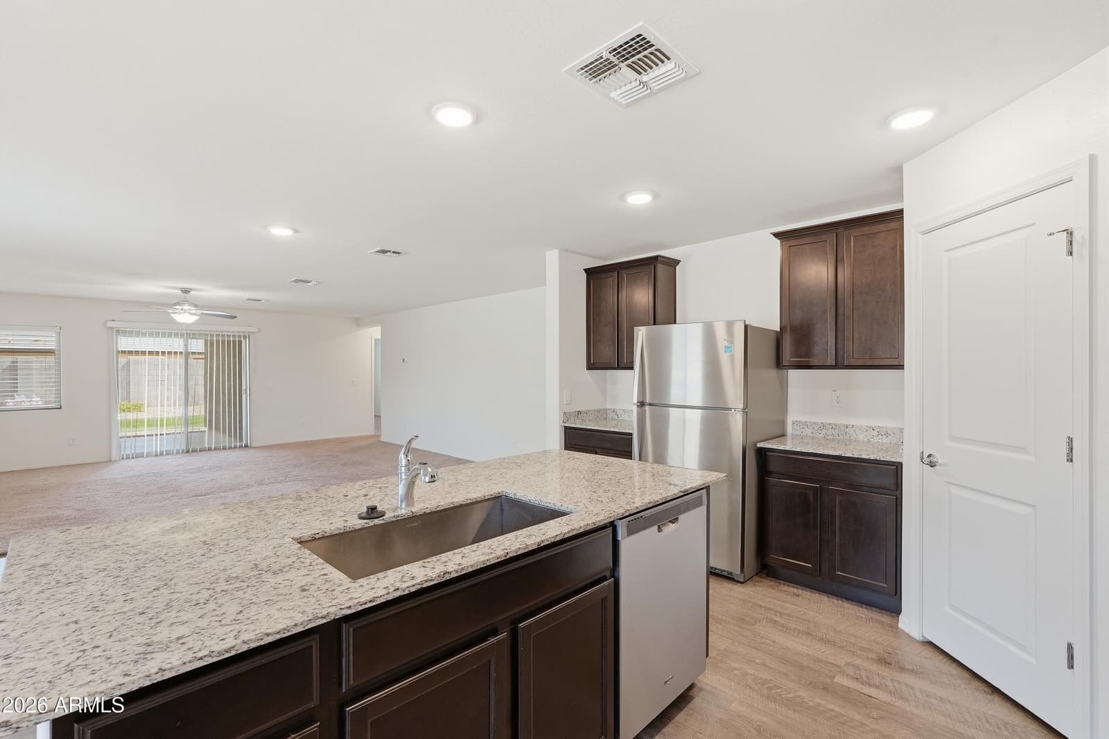 1552 E DEMAIN Drive, Casa Grande, AZ 85122 — photo 8 of 32