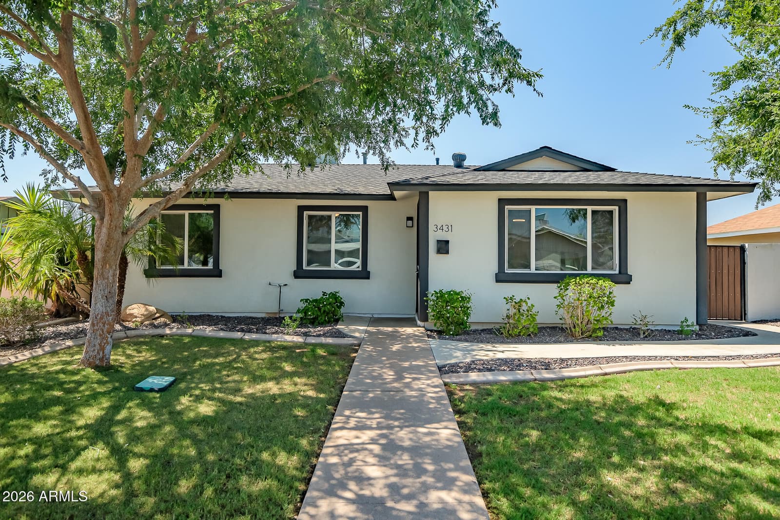 3431 W COUNTRY GABLES Drive, Phoenix, AZ 85053 — photo 1 of 24
