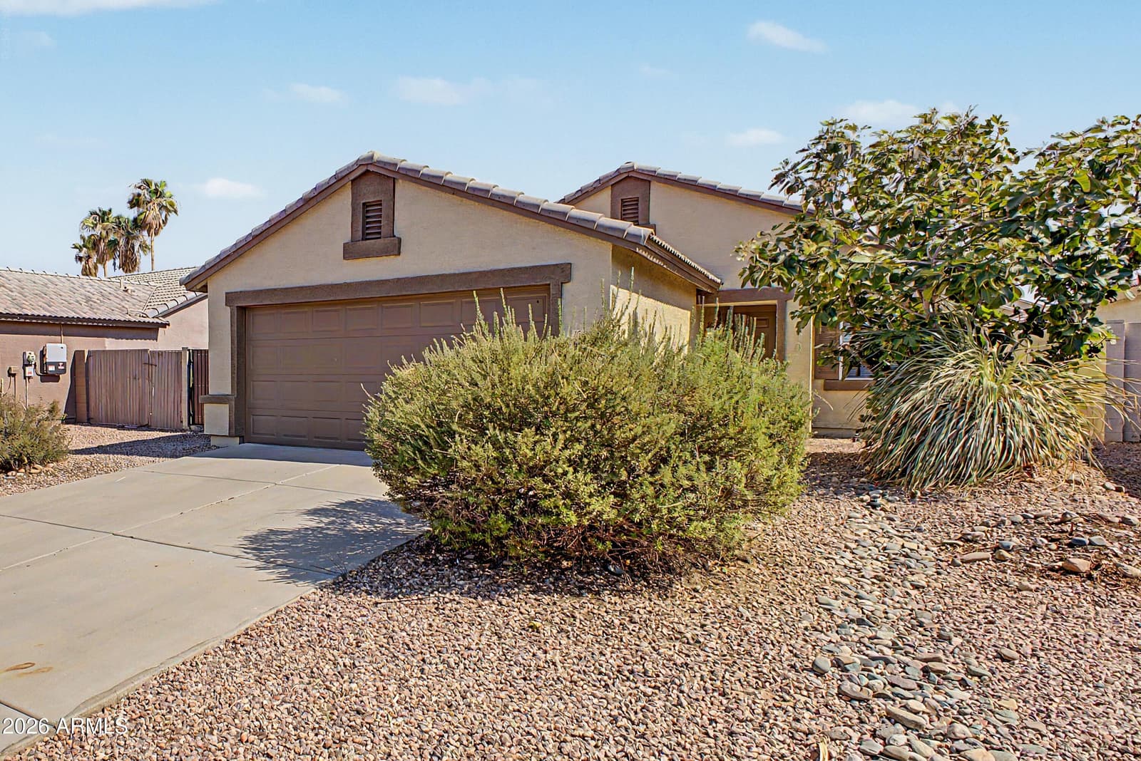 15465 W PORT ROYALE Lane, Surprise, AZ 85379 — photo 1 of 27