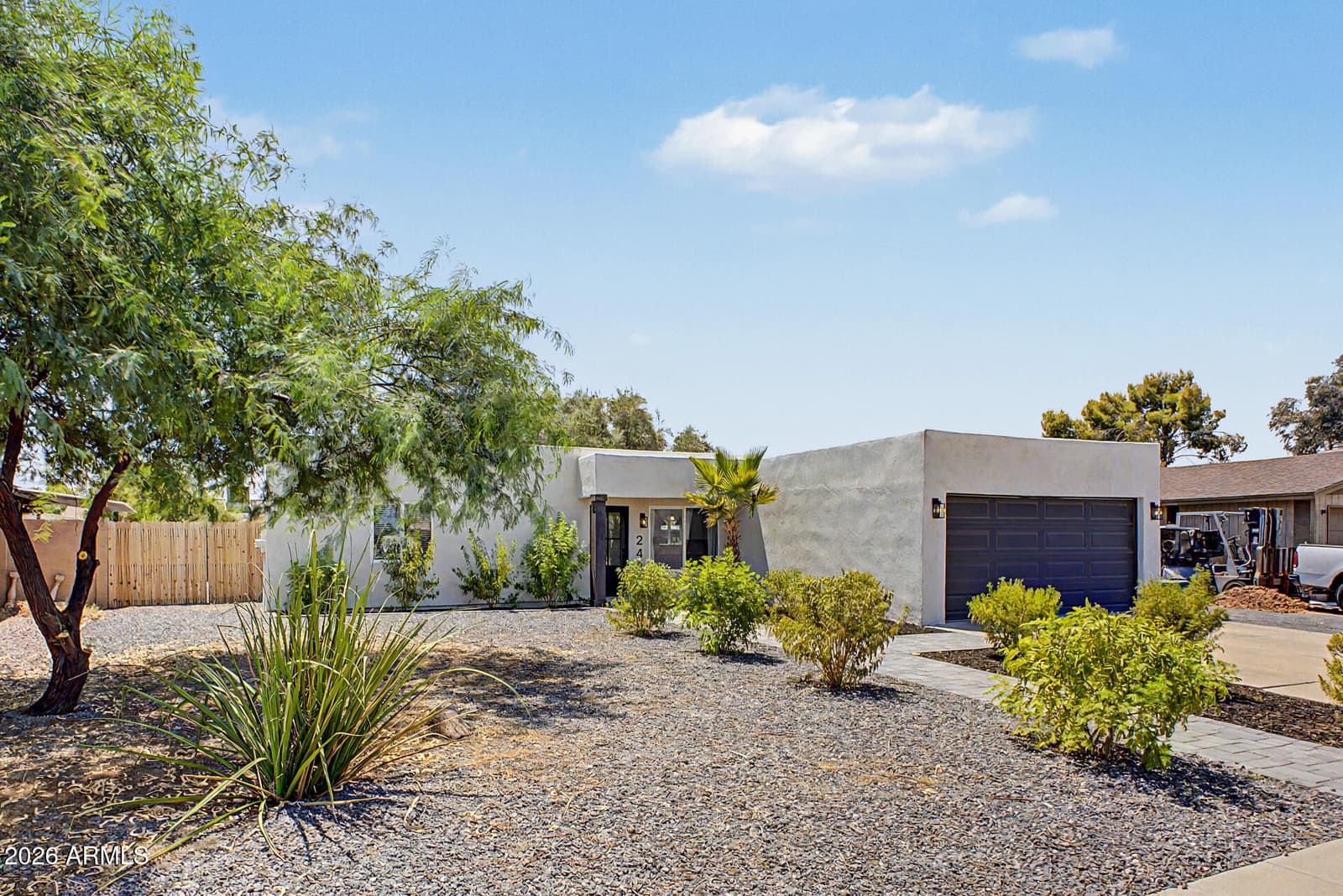 2425 E INVERNESS Avenue, Mesa, AZ 85204 — photo 27 of 29