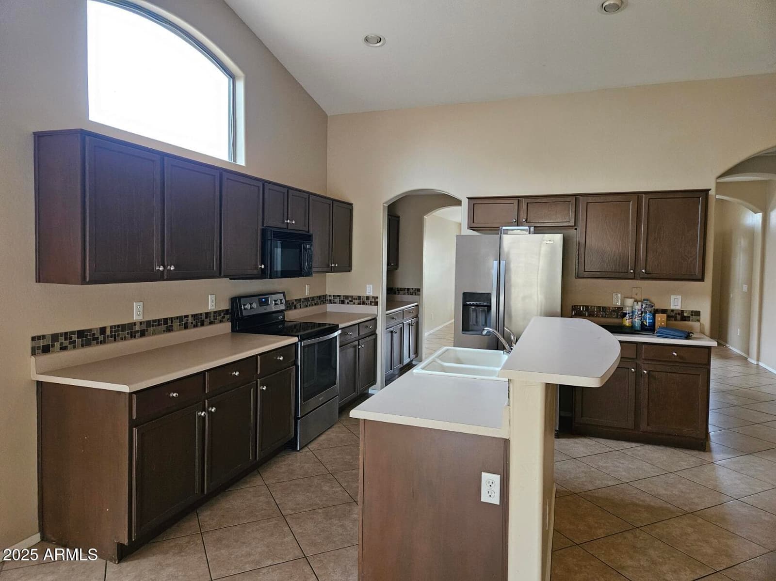 15939 W Central Street, Surprise, AZ 85374 — photo 7 of 16