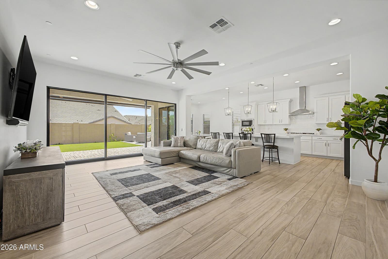 8139 E JACARANDA Street, Mesa, AZ 85207 — photo 4 of 42