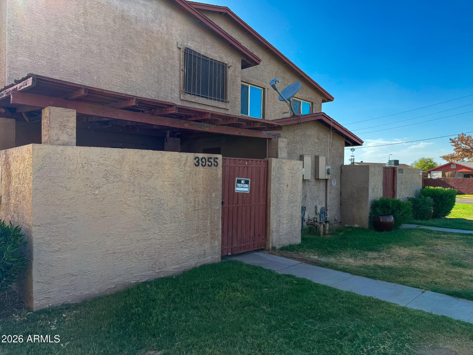3955 W WONDERVIEW Road, Phoenix, AZ 85019 — photo 19 of 24