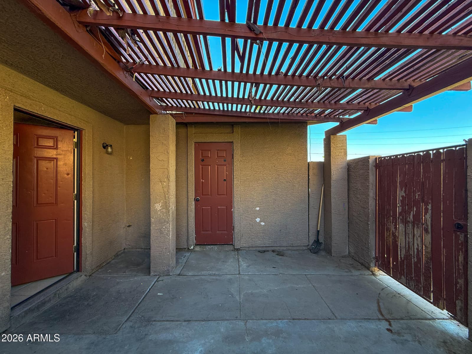 3955 W WONDERVIEW Road, Phoenix, AZ 85019 — photo 22 of 24