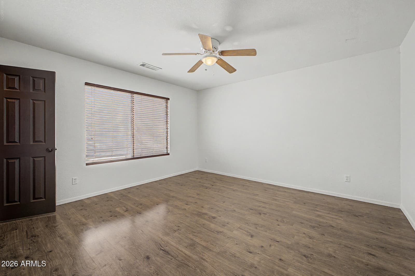 3823 W VILLA LINDA Drive, Glendale, AZ 85310 — photo 17 of 29