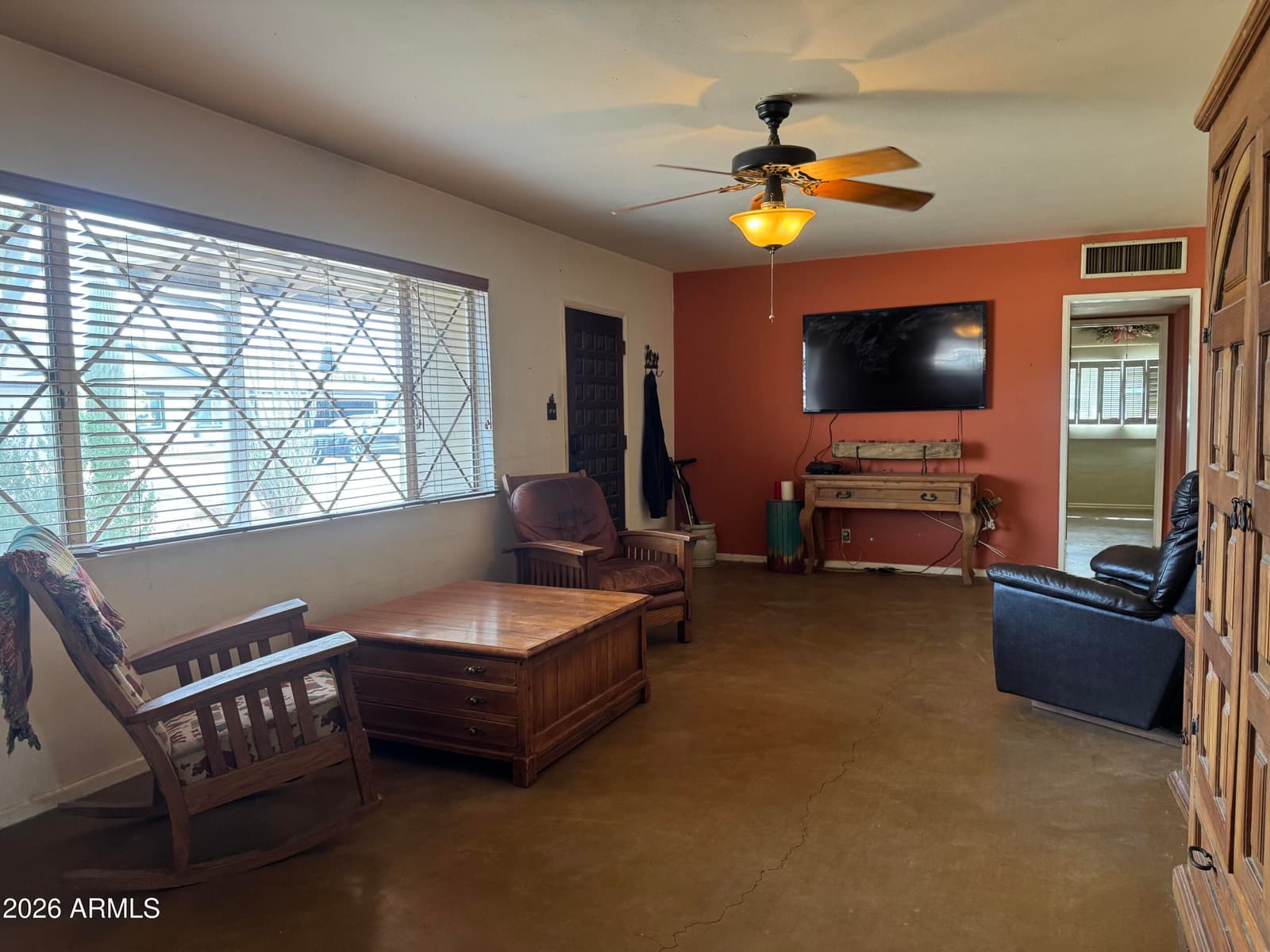 8207 E VERNON Avenue, Scottsdale, AZ 85257 — photo 10 of 28