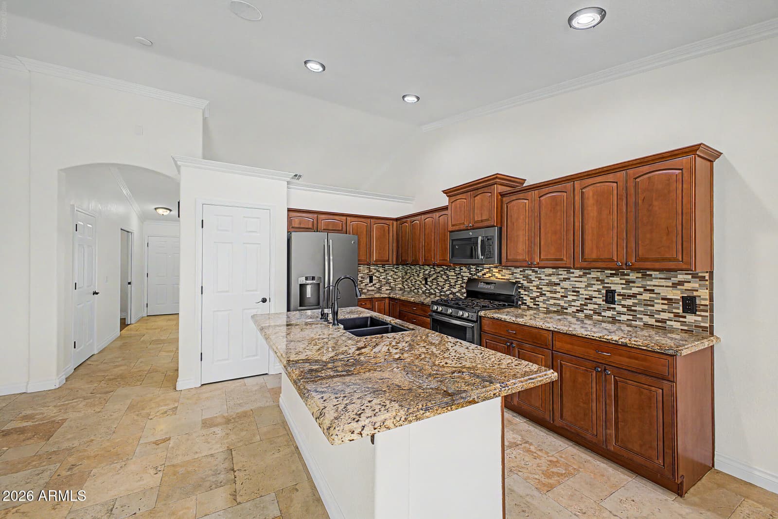 5007 W DAVIS Road, Glendale, AZ 85306 — photo 12 of 43