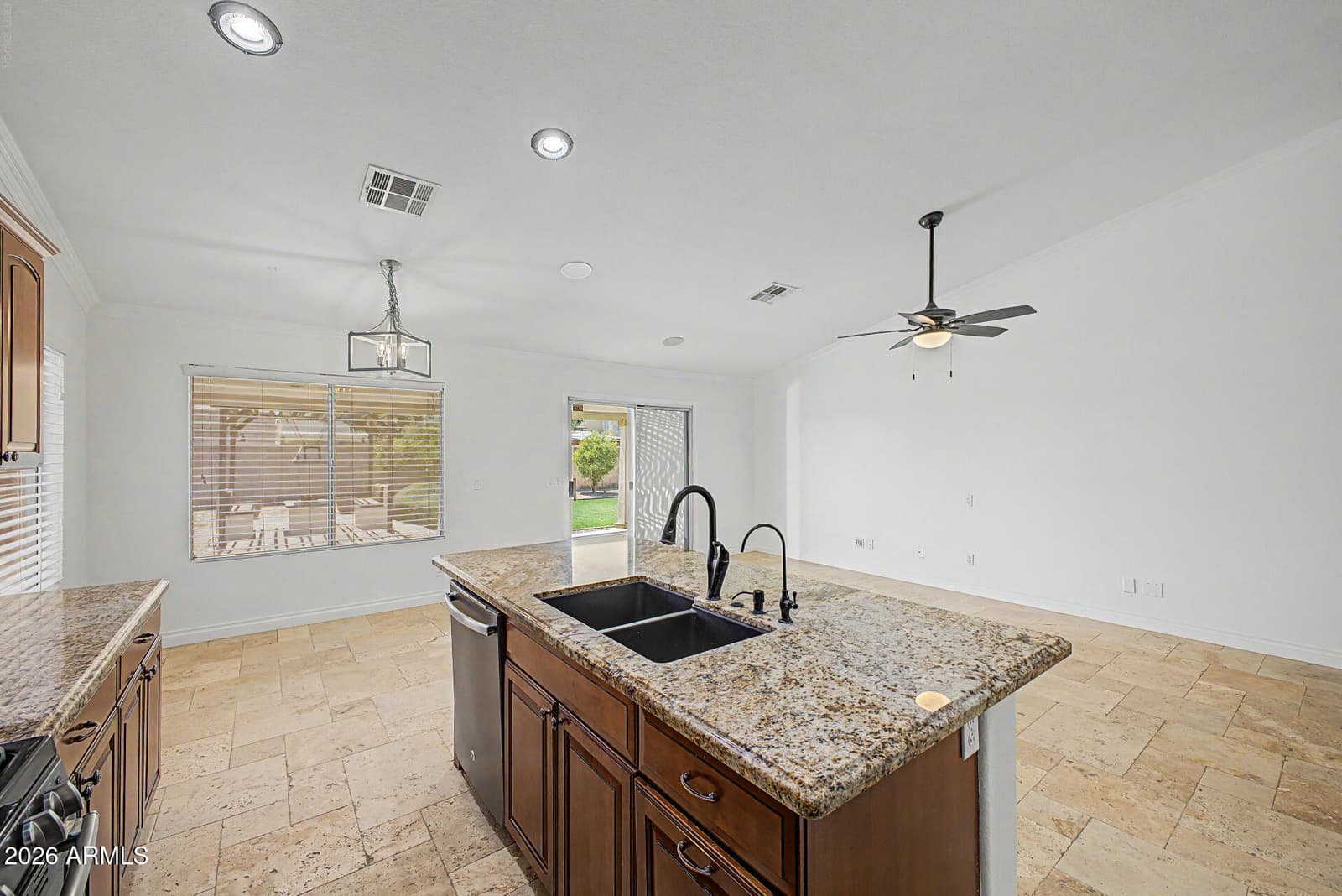 5007 W DAVIS Road, Glendale, AZ 85306 — photo 14 of 43