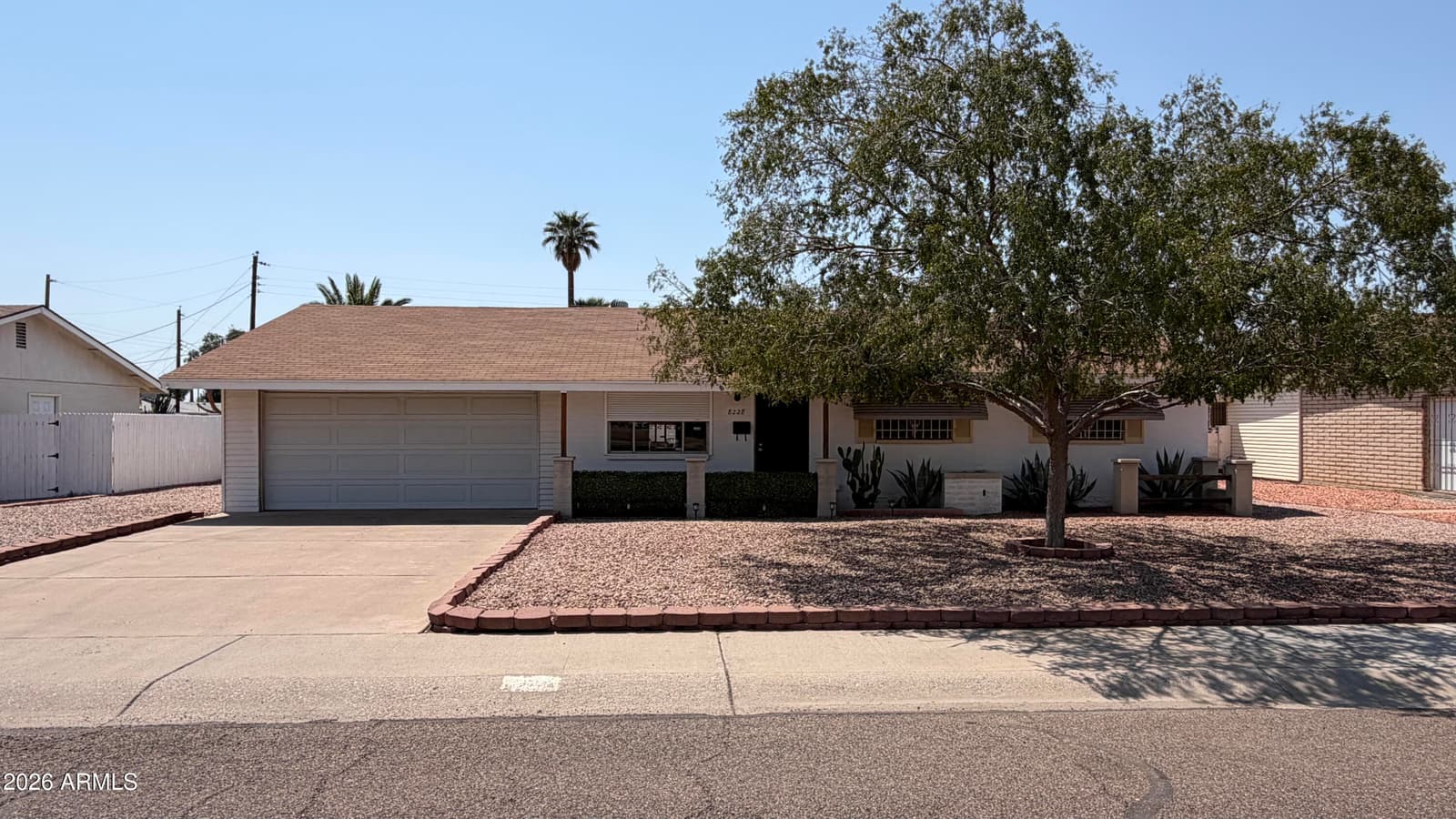 8228 N 35TH Avenue, Phoenix, AZ 85051 — photo 1 of 14